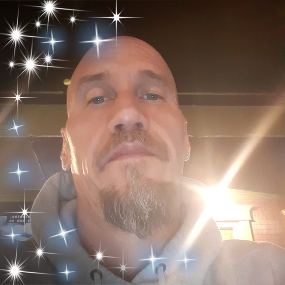 Meet your Posher, Eric - Picture 1 of 1